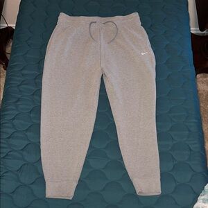 NIKE MEN’S XL FLEECE WARM-UPS